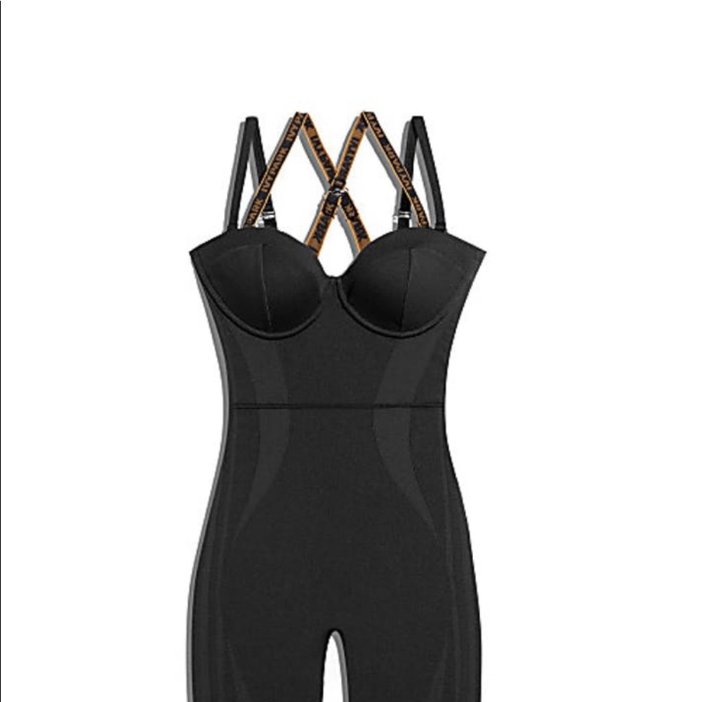 💧 Drip 2.2 Black Pack CATSUIT NWT 🔥🔥
